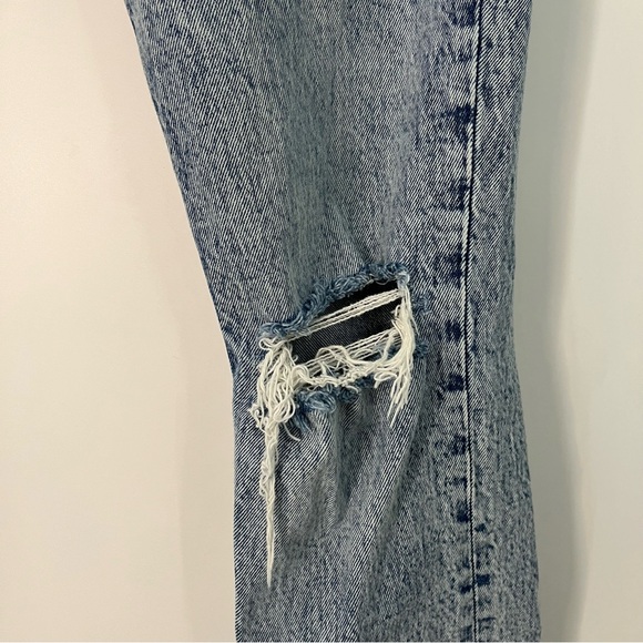 A&F 27/4r 90’s Skinny High Rise Jeans in Acid Wash Abercrombie & Fitch - Picture 3 of 9